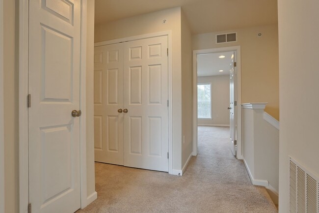 Building Photo - TOWNHOME AVAILABLE IN THE CHARTER HOMES - DEER RUN COMMONS