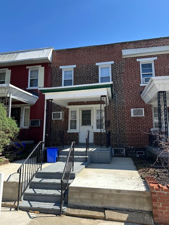 Building Photo - 5332 Turner St