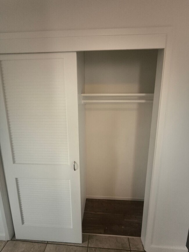 Building Photo - 3BED/2BATH Single Family Home Located in Desirable San Pablo, Ca. With Beautiful Ocean Front View!!