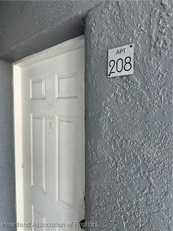 Building Photo - 241 S Commerce Ave