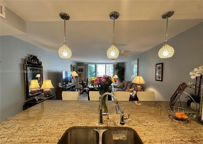 Building Photo - 3540 S Ocean Blvd