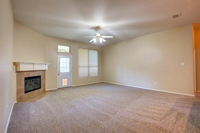 Building Photo - 9741 Hathman Ln