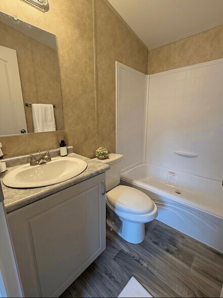 Building Photo - 14333 County Road 1145