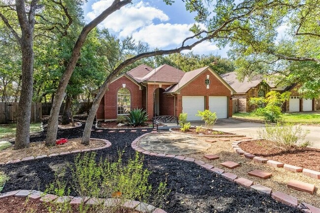 Building Photo - 5905 Shanghai Pierce Rd