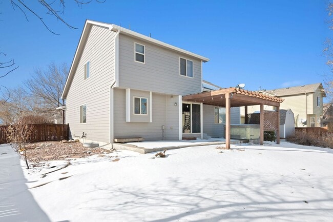 Building Photo - Spacious 5-Bedroom, 4-Bathroom home in Wes...