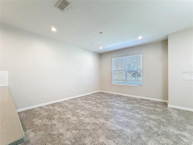 Building Photo - 10141 Greenstone Ridge St