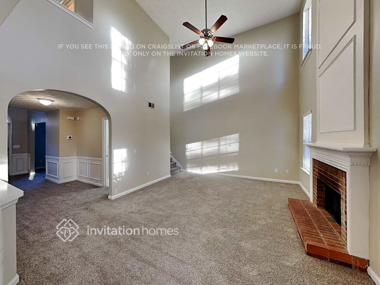 Building Photo - 3262 Ashgrove Ln SW