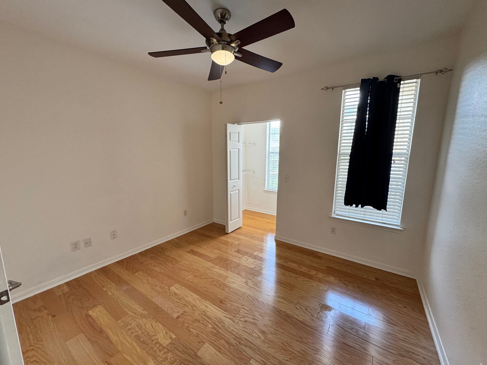 2nd Bedroom - 860 N Orange Ave