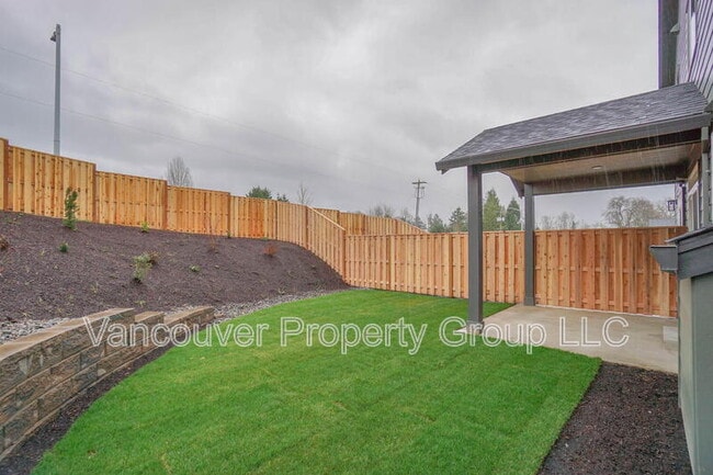 Building Photo - 313 E Caribou Ct