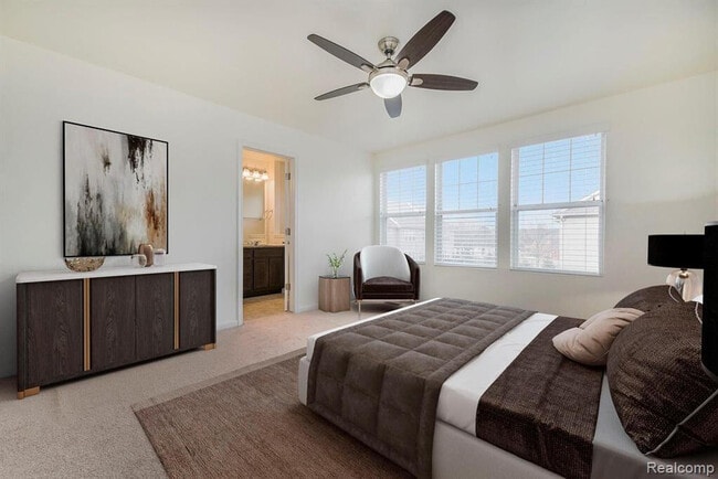 Building Photo - 329 Glenhurst Blvd