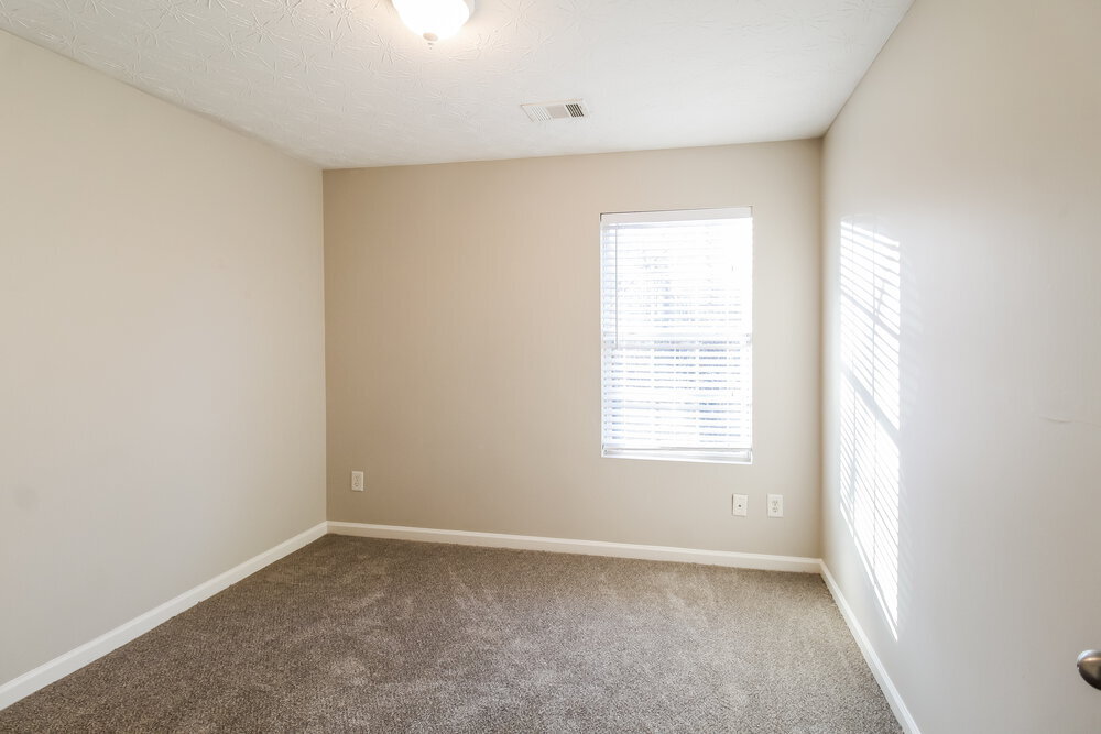 Building Photo - 87 Belmont Park Dr