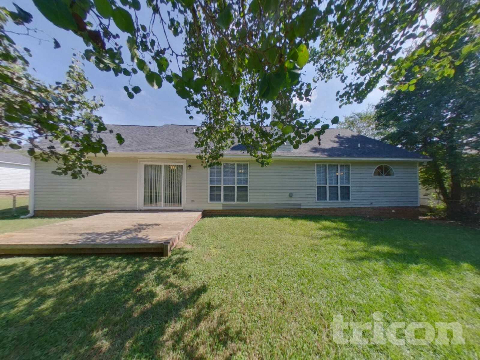 Building Photo - 127 Wenlock Cir