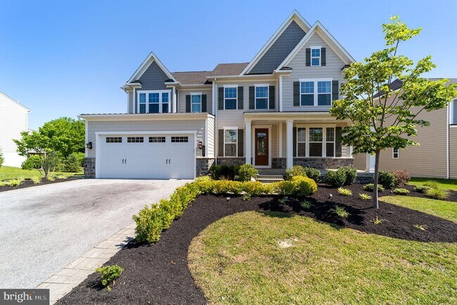 Primary Photo - 627 Stonecliffe Rd