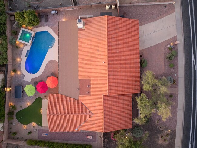 Building Photo - 14836 N Moon Valley Dr