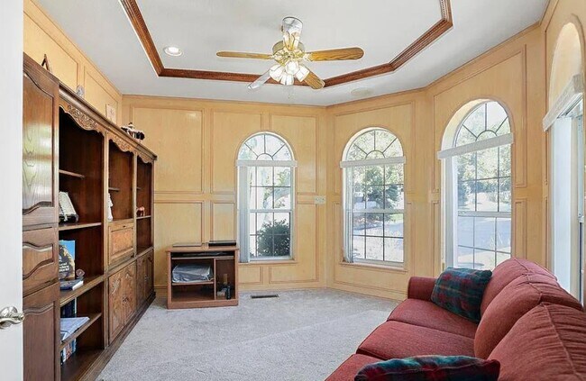Building Photo - 6615 Wentworth Ct NE