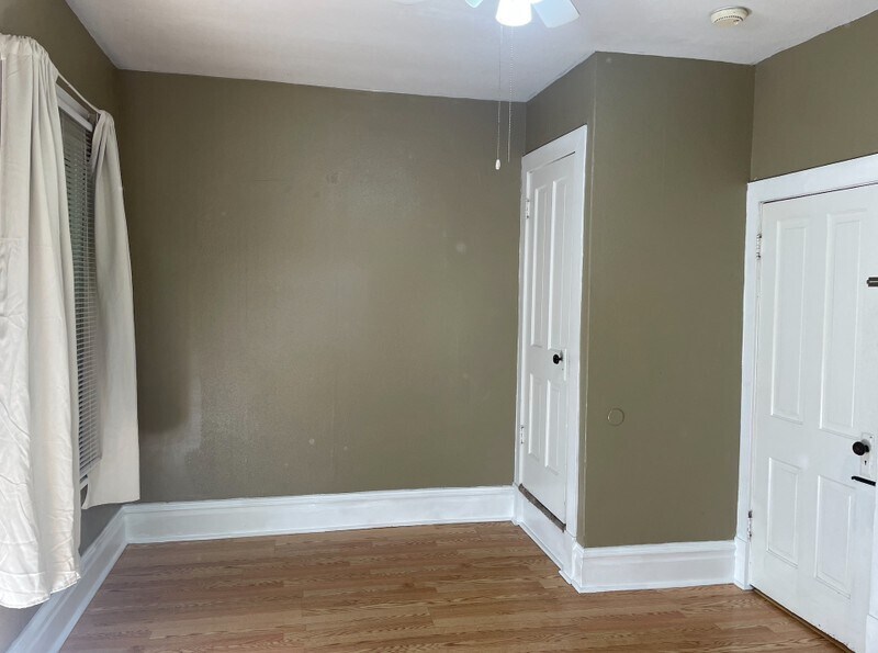 Building Photo - 265 N 600 W