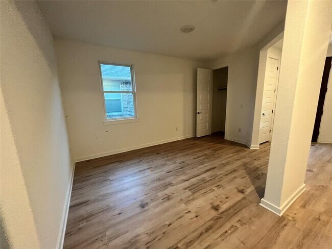 Building Photo - 2012 Bobtail Pass