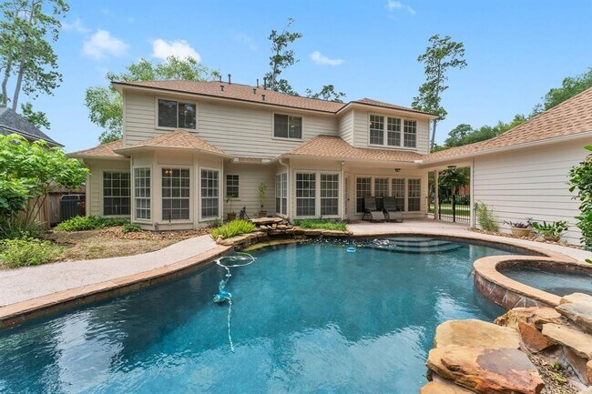 Building Photo - 29 Berry Blossom Dr