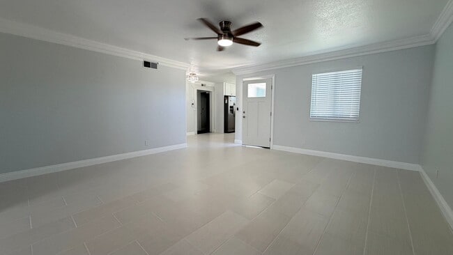 Building Photo - Remodeled 3 bedrooms 2 baths single story home in South San Diego
