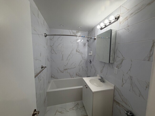 Building Photo - 1917 Avenue O