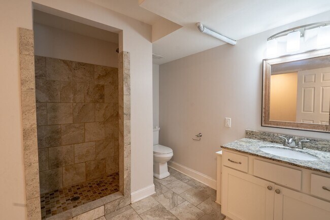 Building Photo - 3613-3615 Rhode Island Ave South