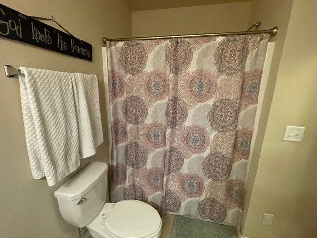 Building Photo - Bixby 3 bed 2 bath in quiet cul-da-sac!