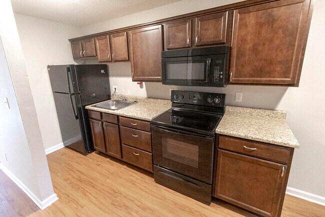 Building Photo - 105 N Garth Ave