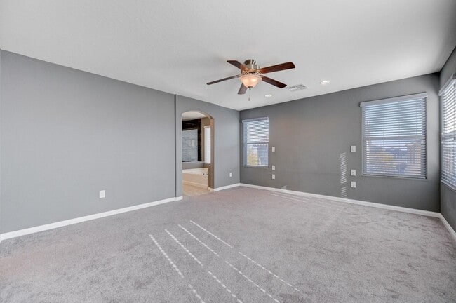 Building Photo - GORGEOUS 4 Bedroom, 2 Story Home located in the SW!