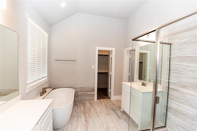 Building Photo - 6124 Shasta Creek Rd