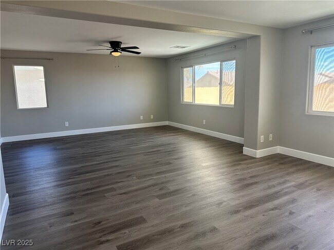 Building Photo - 4312 N Thunder Twice St