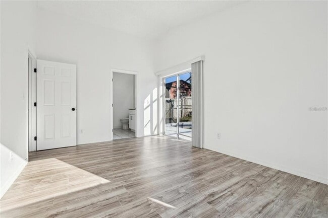 Building Photo - 11136 Einbender Rd