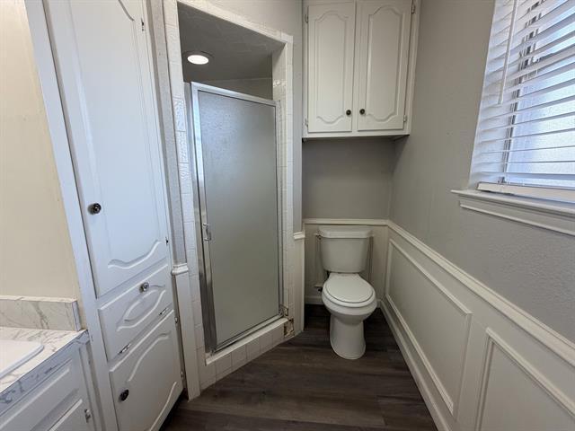 Building Photo - 801 S Wood St