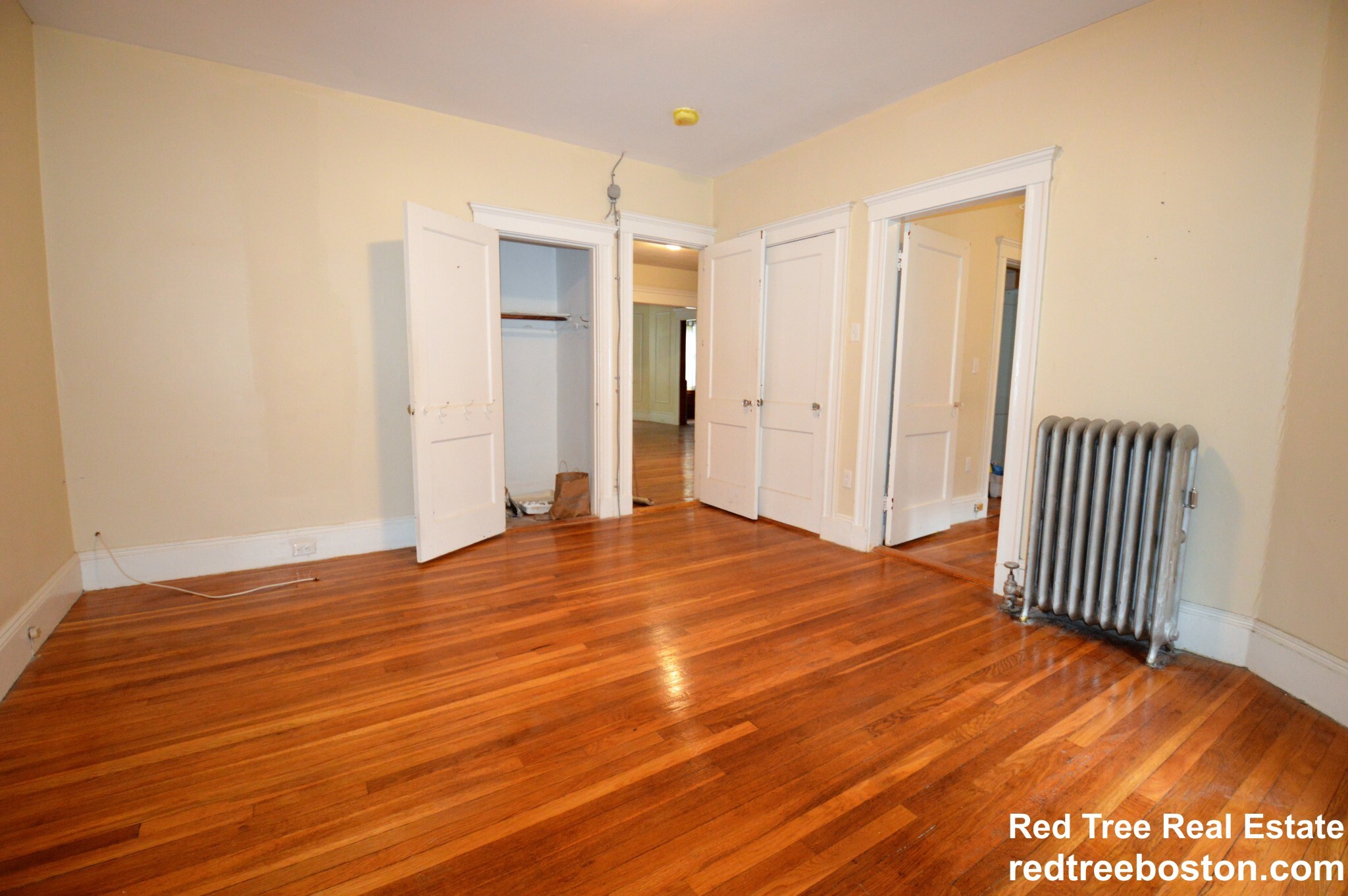 Building Photo - 141 Fuller St