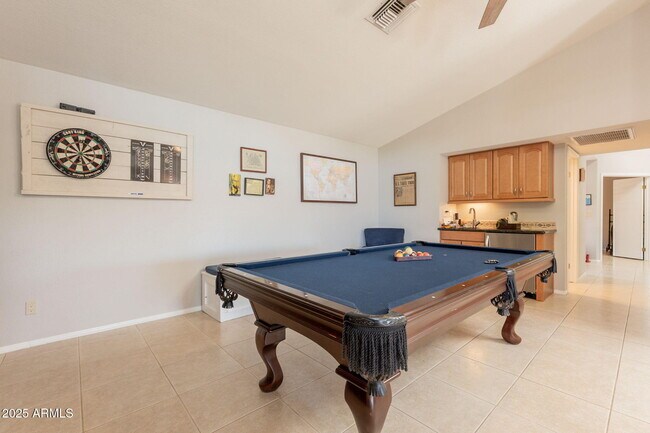 Building Photo - 3829 E Ahwatukee Dr
