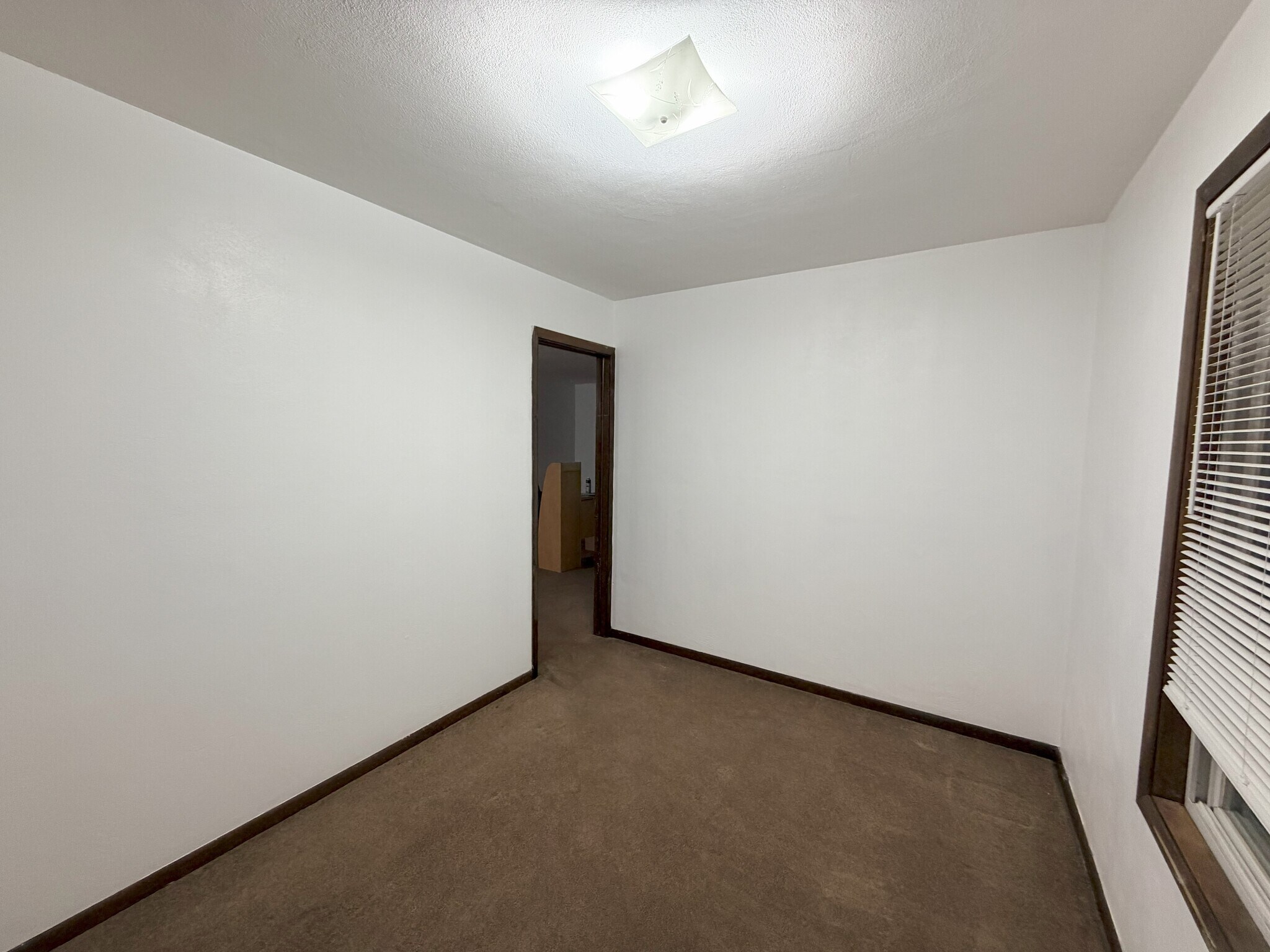 Den entrance from living room - 10 St Paul St