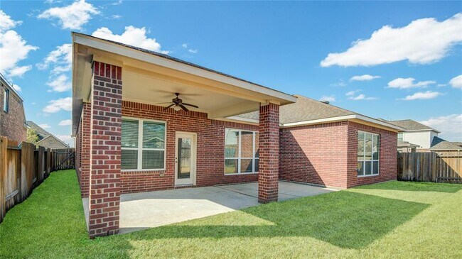 Building Photo - 25410 Lancaster Pine Dr