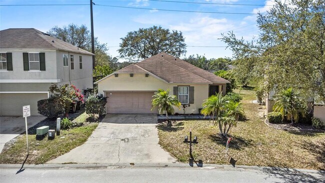 Building Photo - 217 Sand Ridge Dr