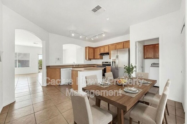 Building Photo - 11679 W Madero Dr