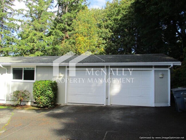 Building Photo - 10706 82nd Ave Ct NW
