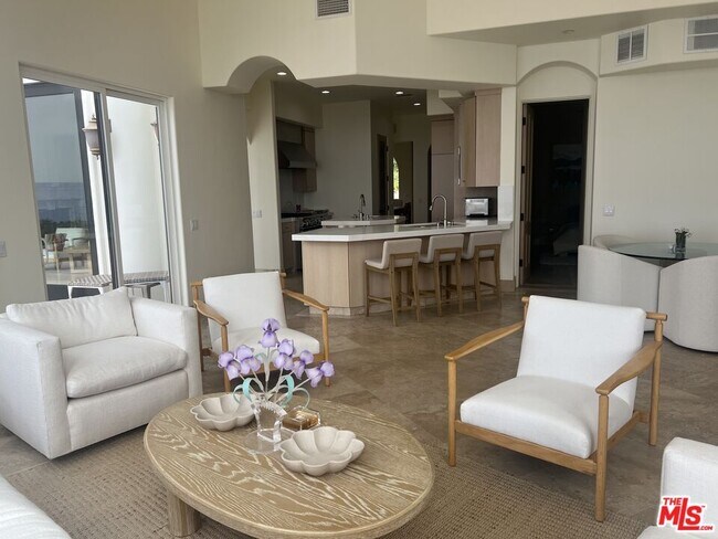 Building Photo - 31280 Bailard Rd