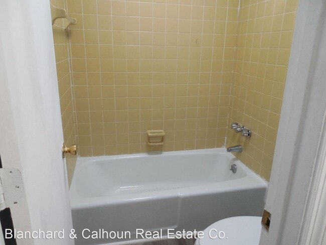 Building Photo - 4 br, 2 bath House - 107 Springlakes Circle