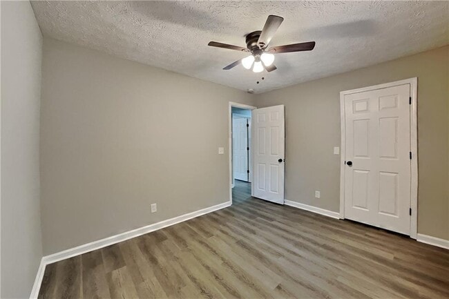 Building Photo - 798 Brownlee Ln