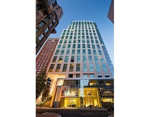 Building Photo - 88 Exeter St