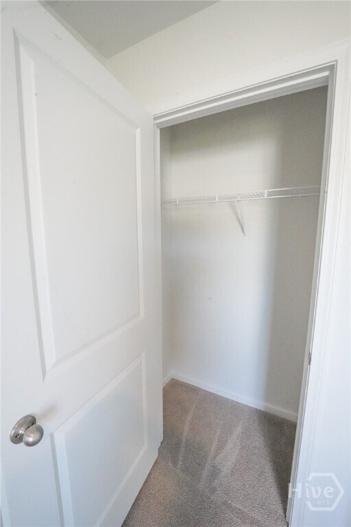 Building Photo - 147 Kraft Kove