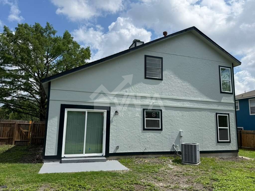Building Photo - 11510 Hatchet Pass Dr