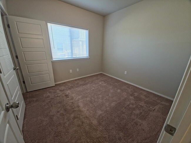 Building Photo - 1208-1210 Garland RD