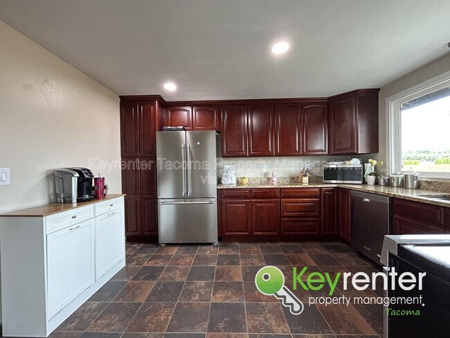 Building Photo - 10710 103rd St SW