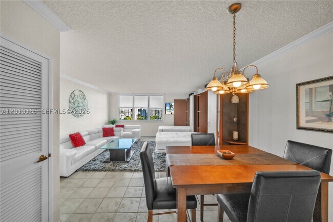 Building Photo - 2501 S Ocean Dr