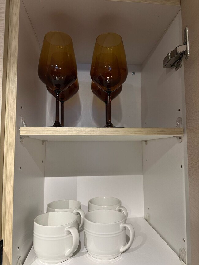 Building Photo - 99 Kneeland St