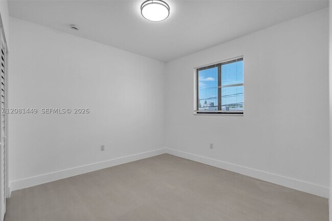 Building Photo - 6500 NW 21st Ave